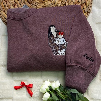 Embroidered Mama Sweatshirt, Custom Portrait From Photo Shirt, Family Portrait Hoodie, Gifts for Mom